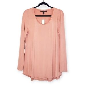White House Black Market Women's Long Sleeve Scoop Neck Tunic Top in Rose Bisque